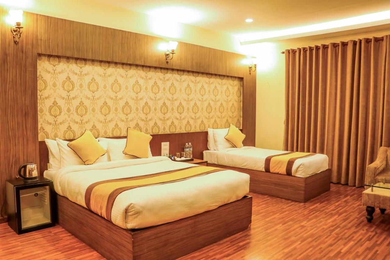 Aranya Boutique Hotel Catmandu Exterior foto